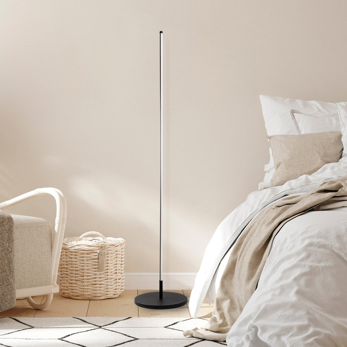 Stehlampe Schwarz Metall Sylvan