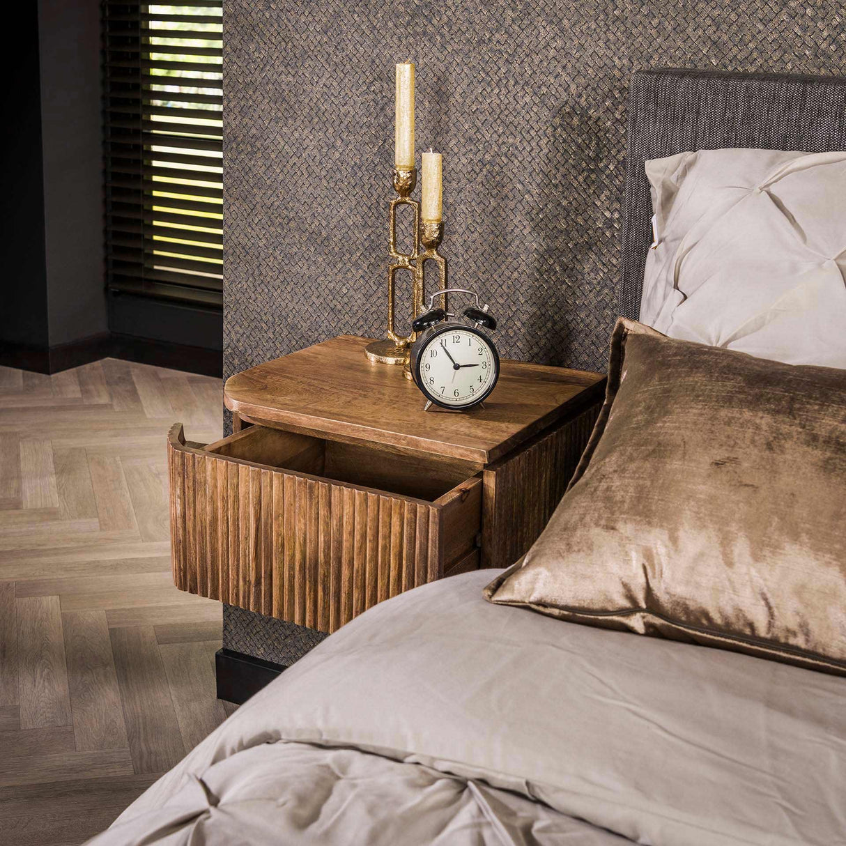 Schwebender Nachttisch Maria 2er Set Mangoholz