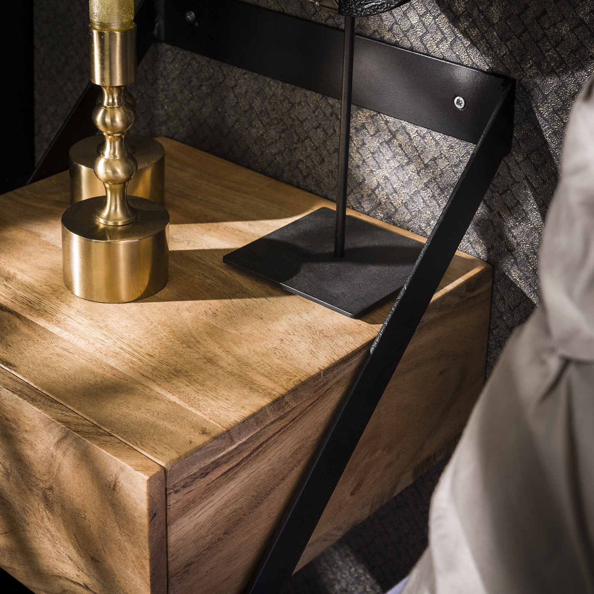 2er Set Nachttische Ceriel Akazienholz Natur mit Schublade