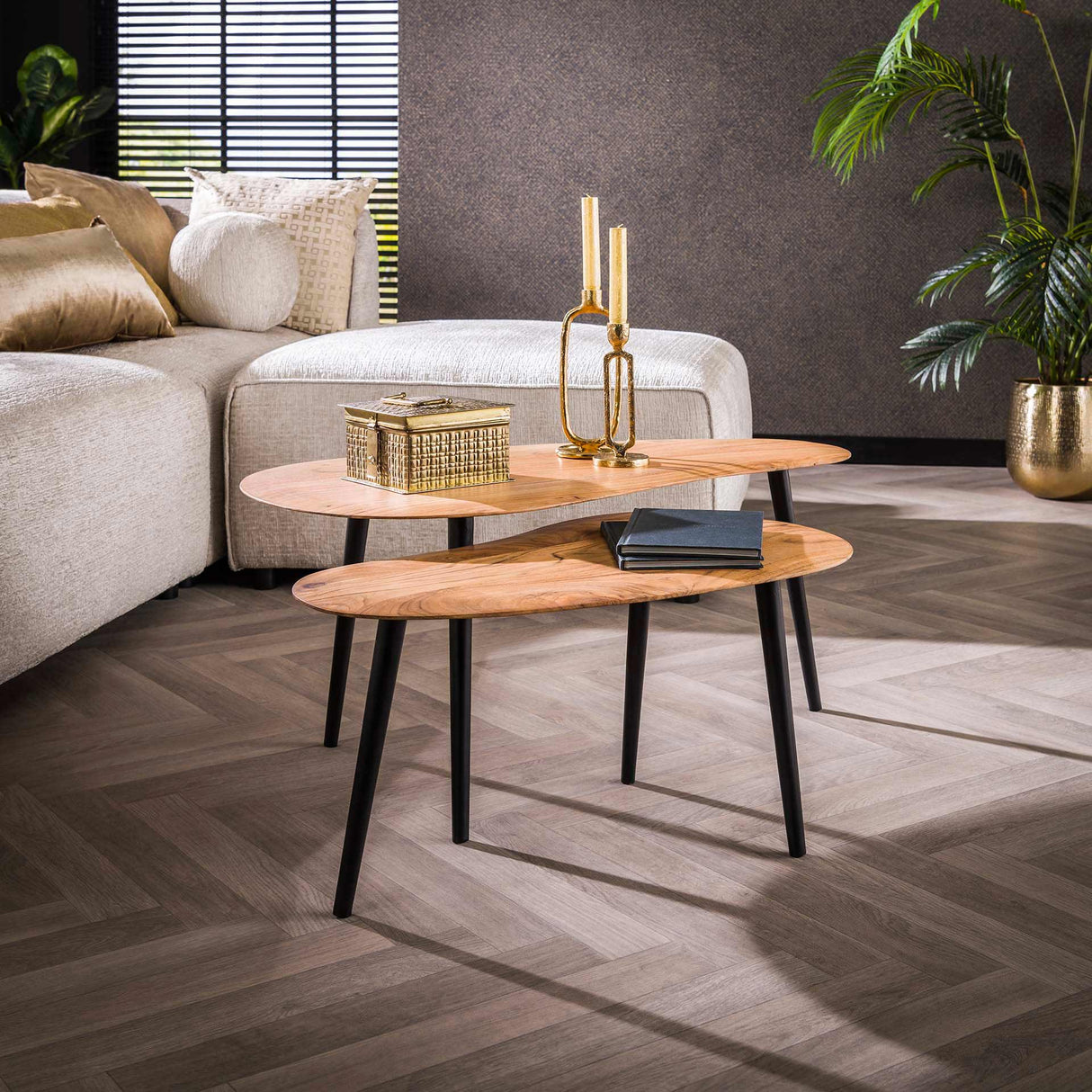 Organische nierförmige Couchtisch Set Elvie aus 2 Akazienholztischen