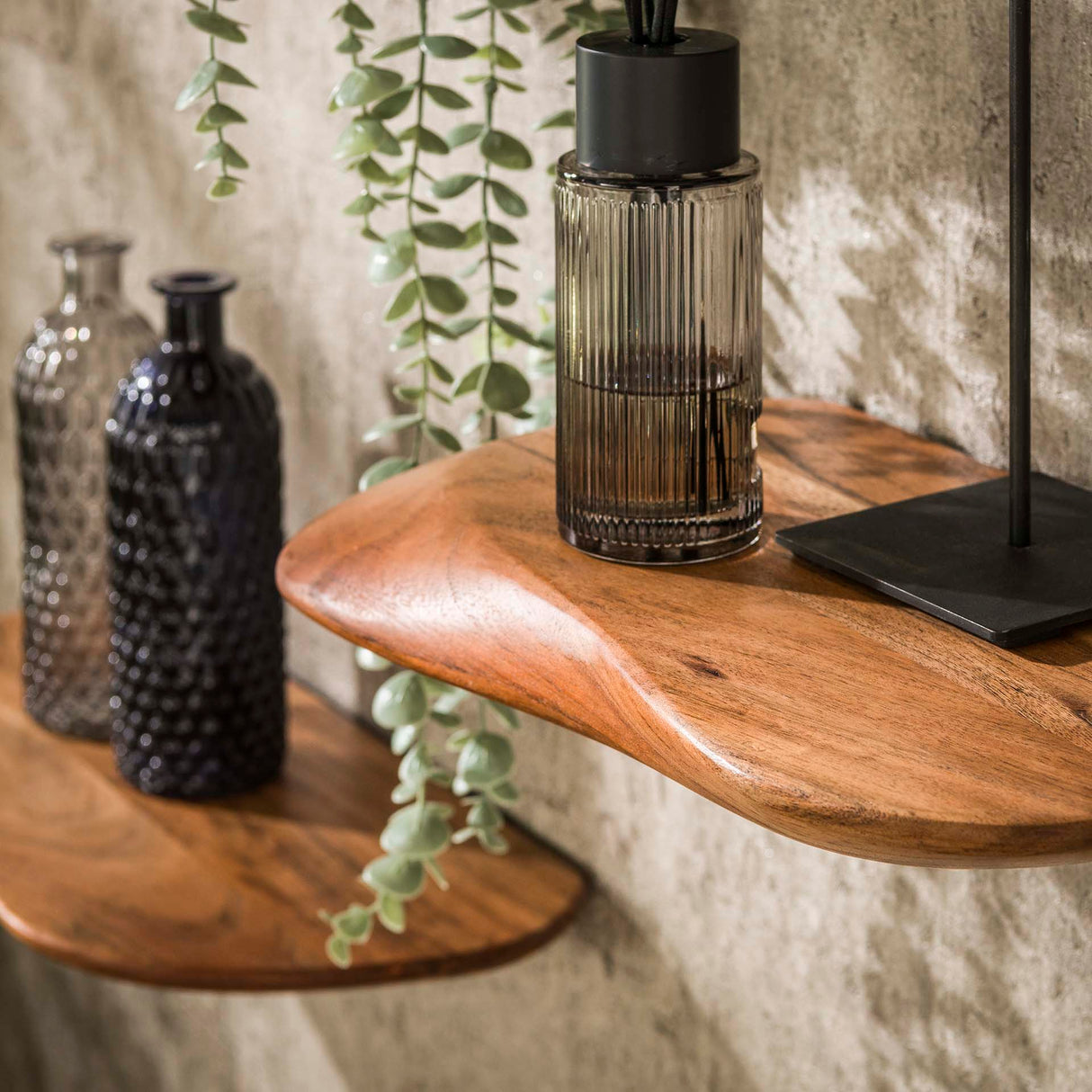 Nordic Set von 3 Wandregalen Organic - Massives Akazienholz