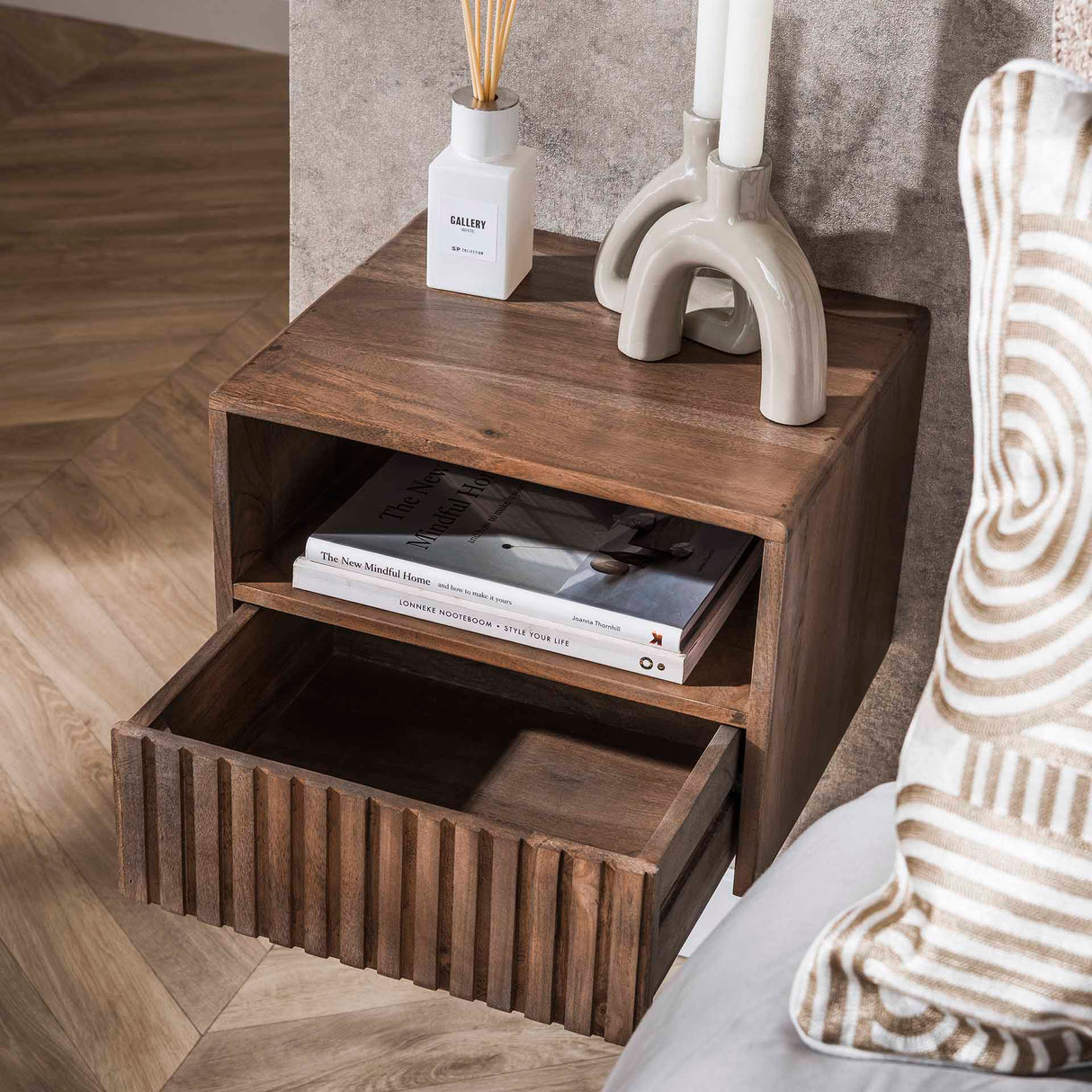 Schwebender Nachttisch Acacia Drift Brown – 1 Schublade