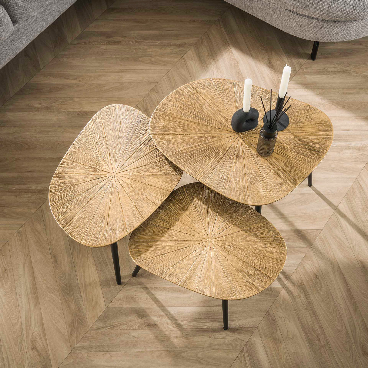 Arno Metal quadratisches Couchtisch-Set aus 3 antiken Gold