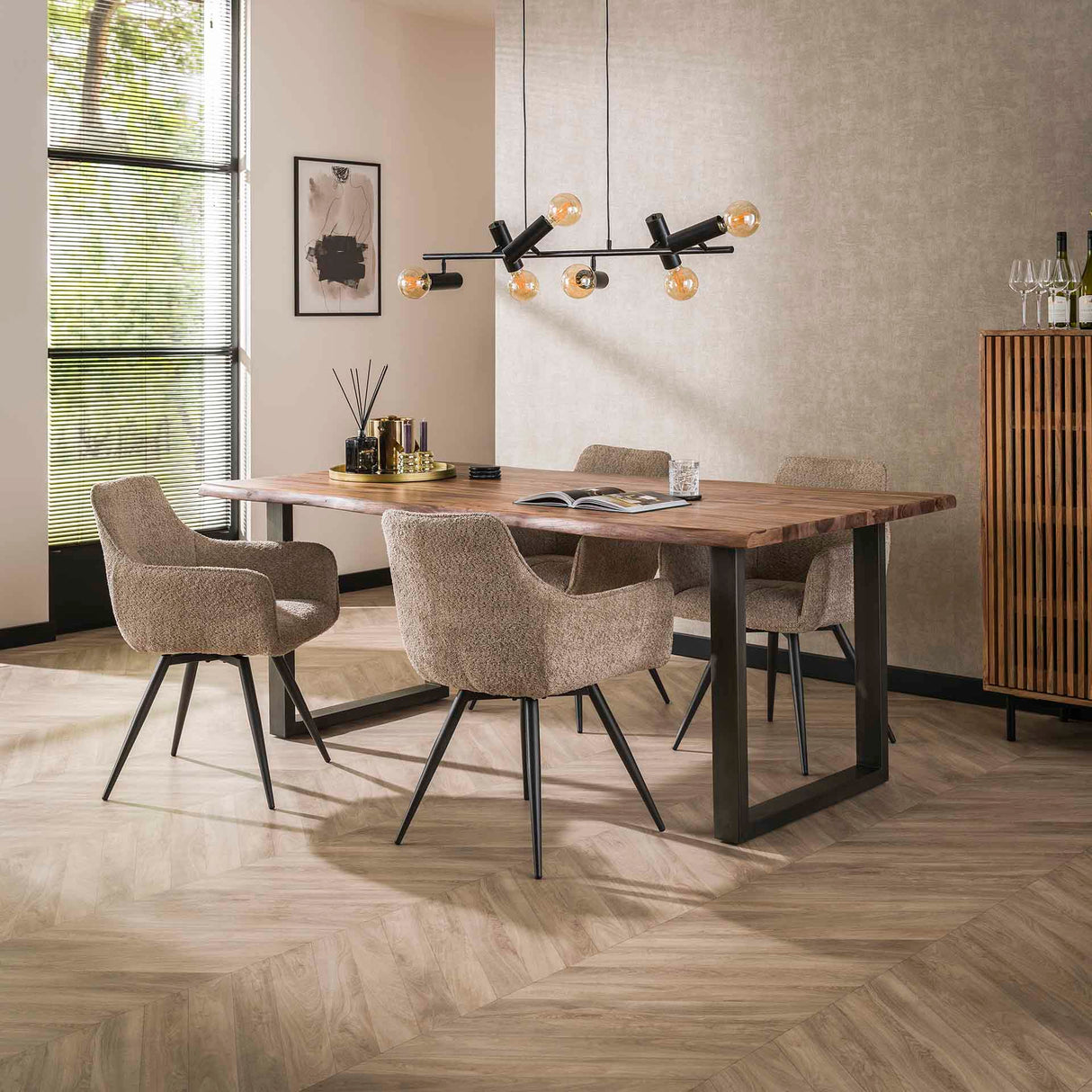 Set aus 2 Esszimmerstühlen Bouclé Sand drehbar Syro