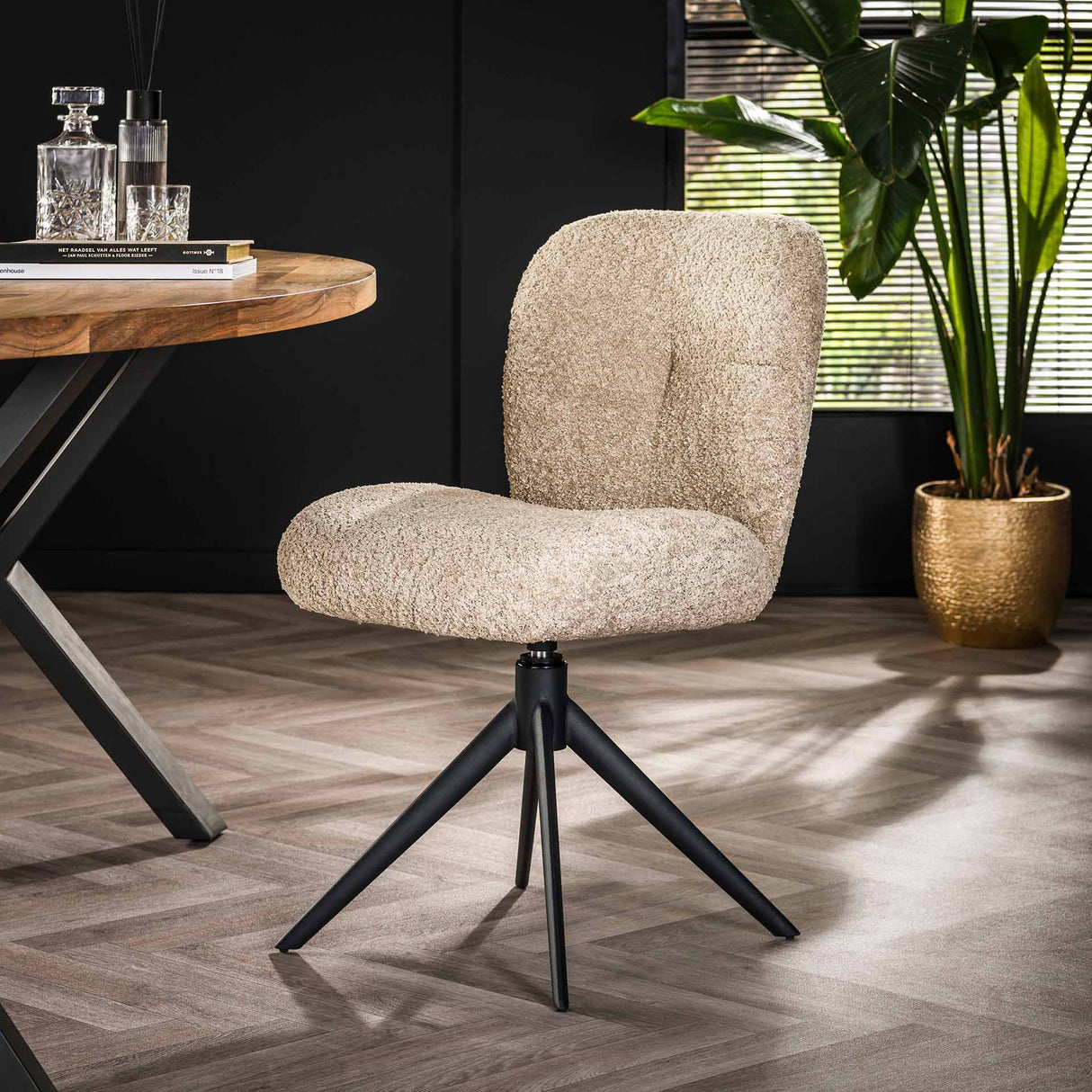 Set von 2 Esszimmerstühlen Lirio Bouclé Sand drehbar