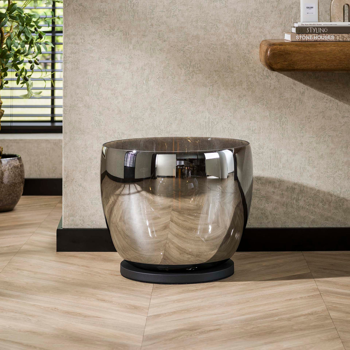 Stehlampe Dain UP XXL Chromfarbiges Glas