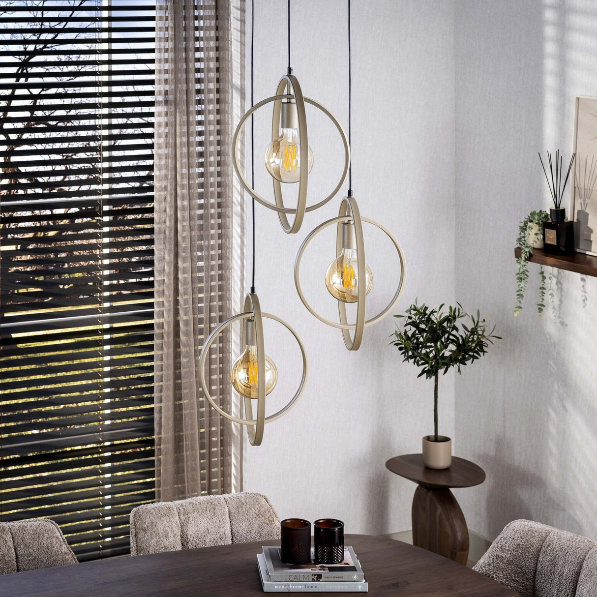 Moderne Hanglamp Beige Otan getrapt 3-lichts