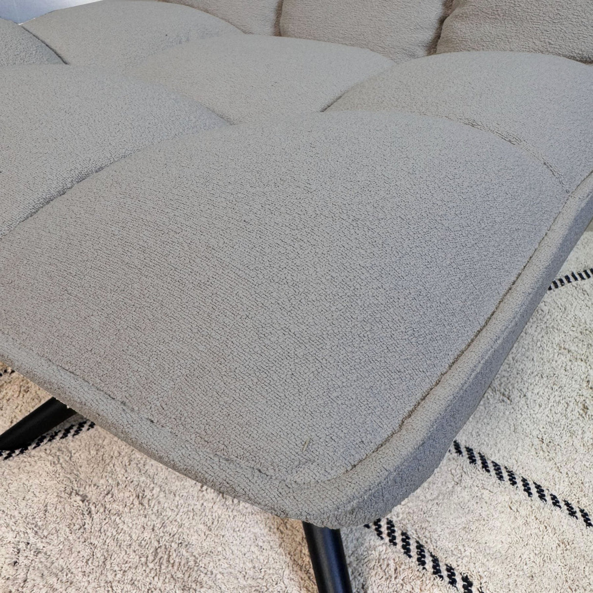 Drehstuhl Yuki Taupe Bouclé 360° Drehbar