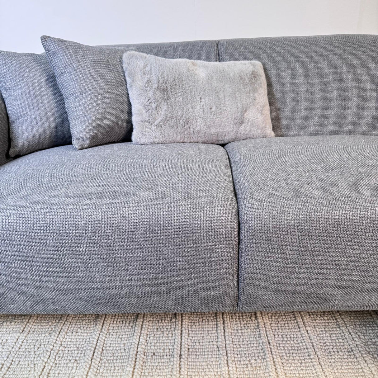 Ecksofa mit kompakter Lounge grau-blauer recycelter Stoff Moby - rechts