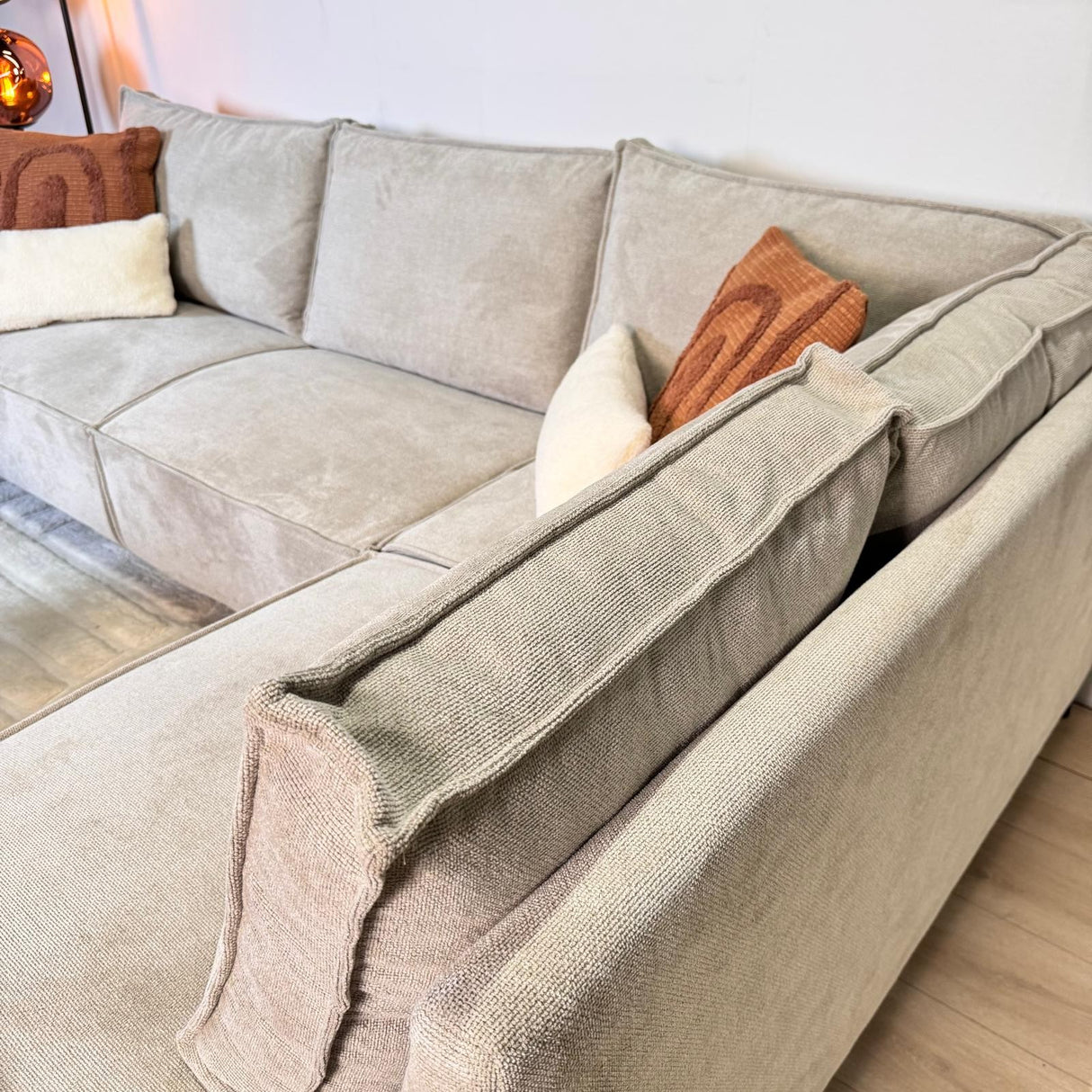 Ecksofa mit Chaiselongue aus beige Chenille Yara - rechts