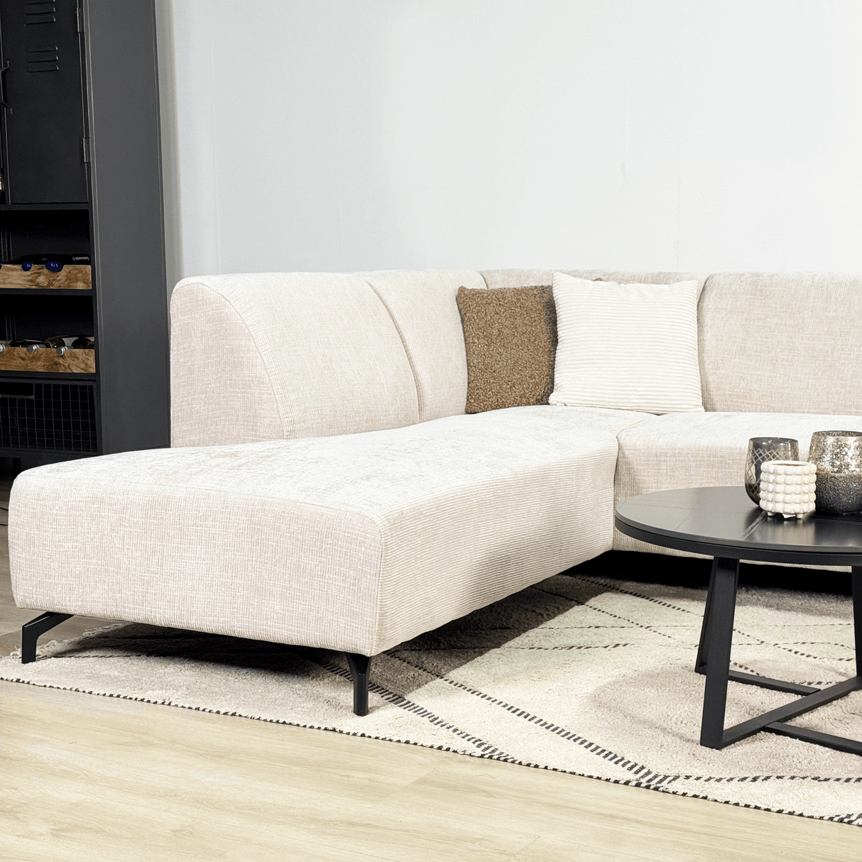 Ecksofa mit Chaiselongue aus beigem Chenille-Stoff Manon - links