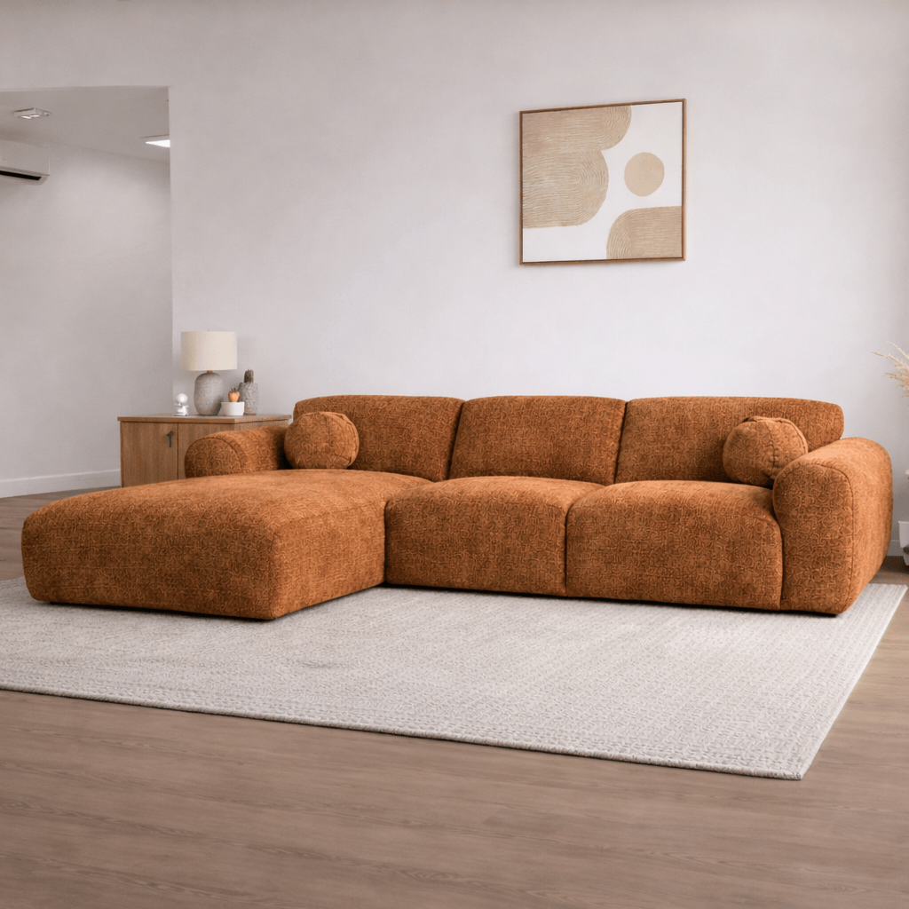 Ecksofa mit kupferfarbenem Chenille-Stoffbezug, Modell Shane - links
