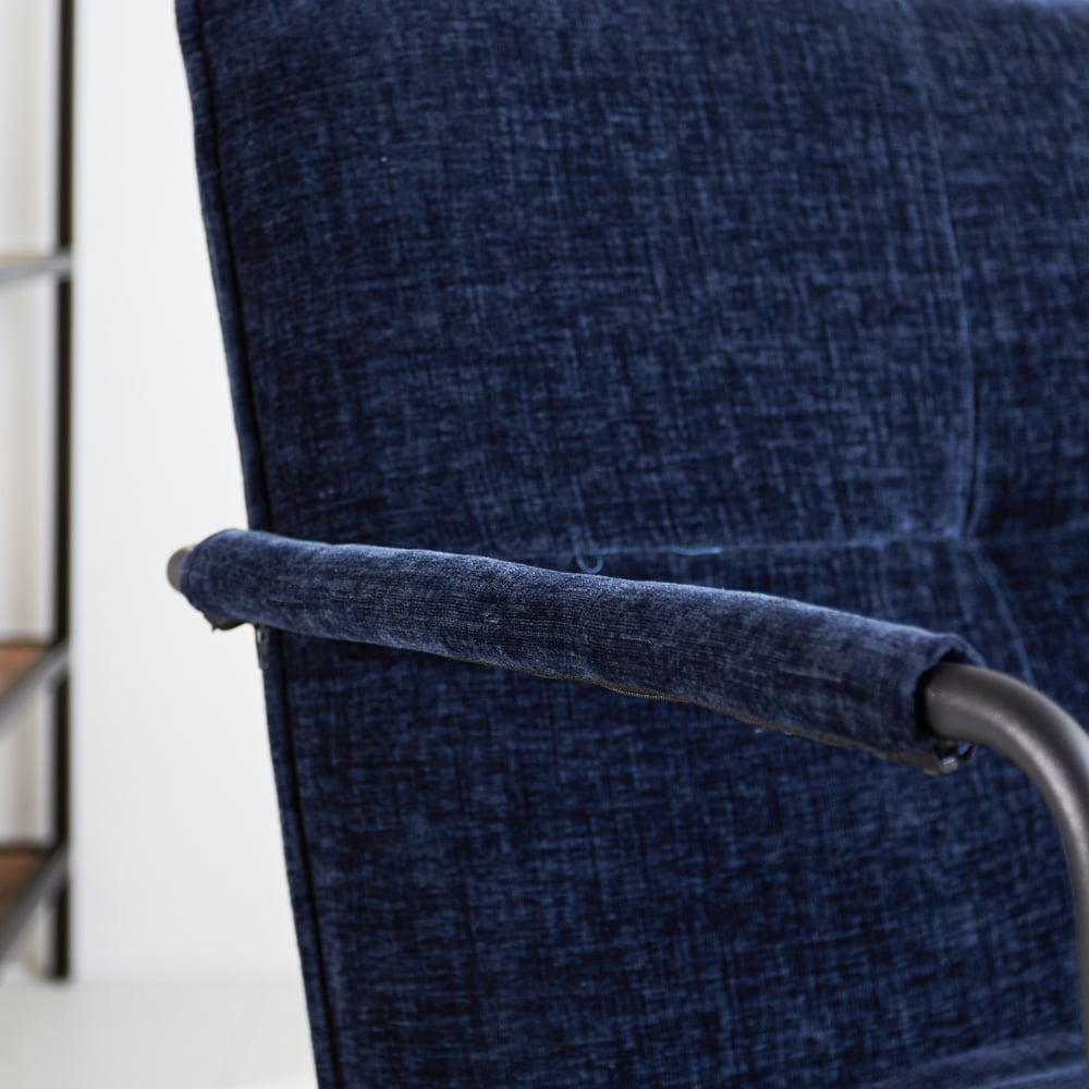 Fauteuil Hailey Chenille Dimehouse Blauw LxBxH 66x64x37 Stof Sfeerfoto detail