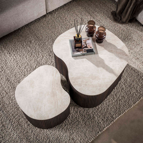 Set aus 2 Bio-Couchtischen Cruz Bold – Keramik Taj Mahal dunkelbraun, Holzoptik gerippt
