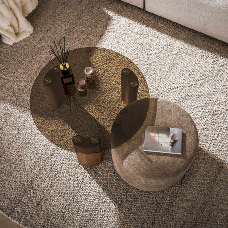 Set mit 2 runden Couchtischen Thor aus braunem Rauchglas und sandfarbenem Stoff