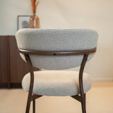 Esszimmerstühle-Esszimmerstuhl Bouclé Sandfarbe Uma – Rahmen in Walnussoptik – Japandi-Dimehouse
