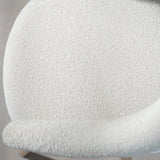 Esszimmerstühle-Japandi Esszimmerstuhl Beige Bouclé Suki - Rahmen in Eichenoptik - Mit Armlehne -Dimehouse