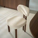 Eetkamerstoelen-Japandi Eetkamerstoel Miyo Bouclé Beige - Walnootlook Frame-Dimehouse