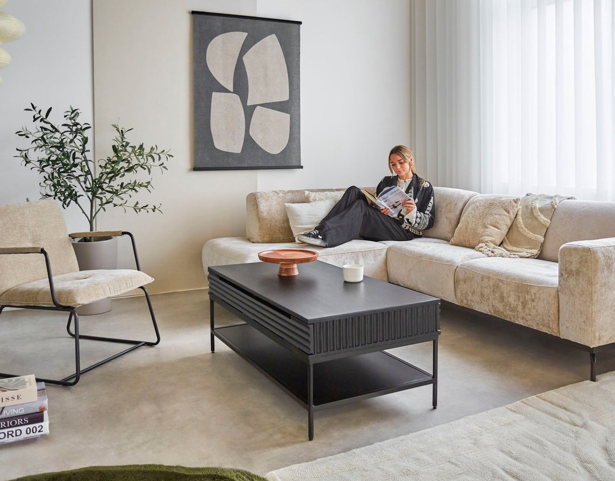 Ecksofa Chloe aus Samt in Beige mit hohen Füßen – links