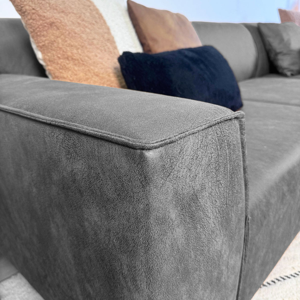 Ecksofa Davidson Mikrofaser Anthrazit mit kompakter Lounge - Links 