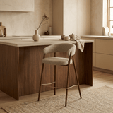 Barhocker Bouclé Sandfarbe Ryo - Walnussoptik Gestell - Japandi